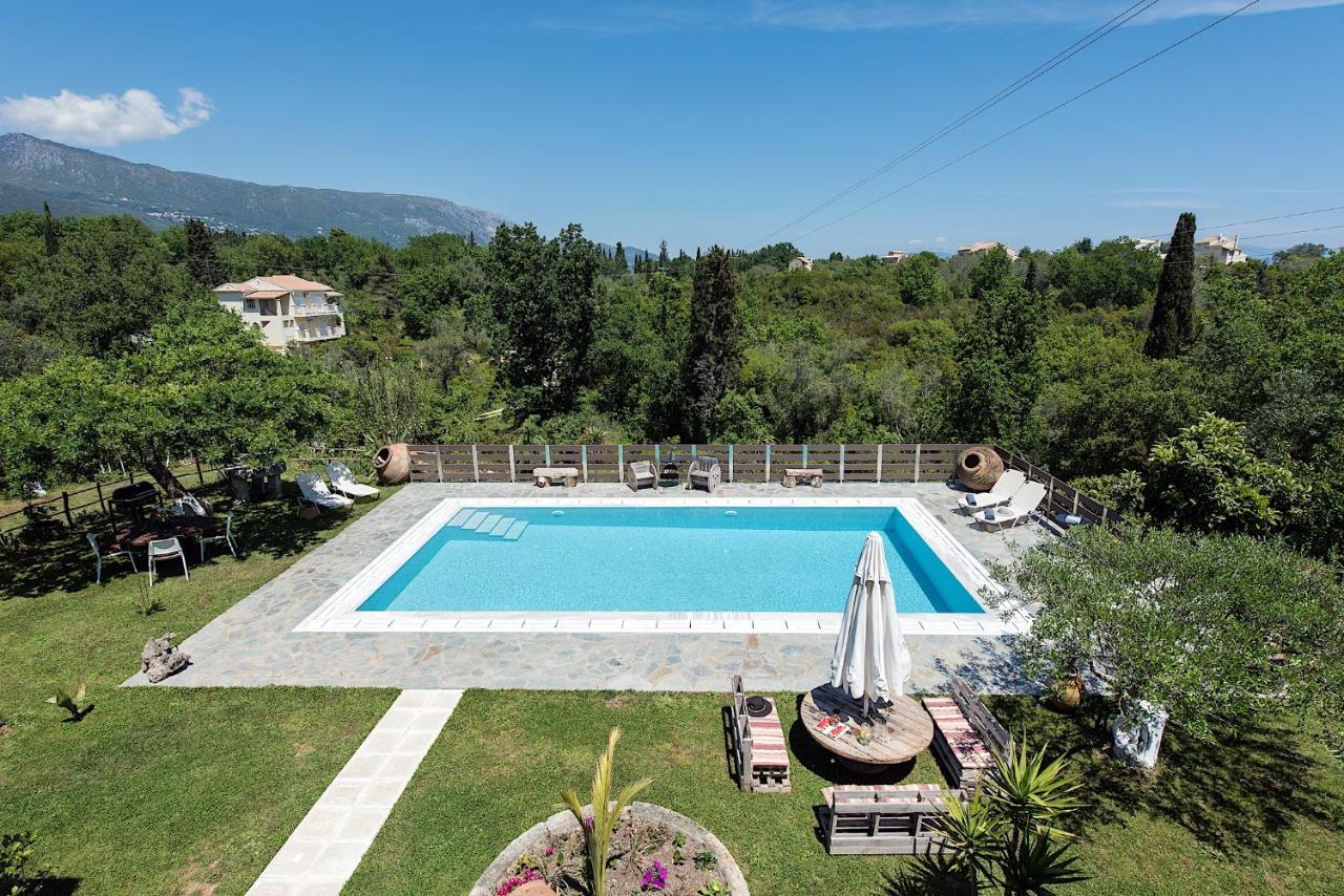 Villa Adonis